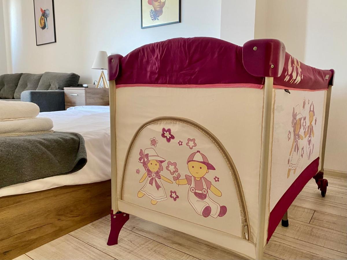 Spacious & Cozy 2 Bed Apartment With Work Space & Fast Wi-Fi スタラ・ザゴラ エクステリア 写真